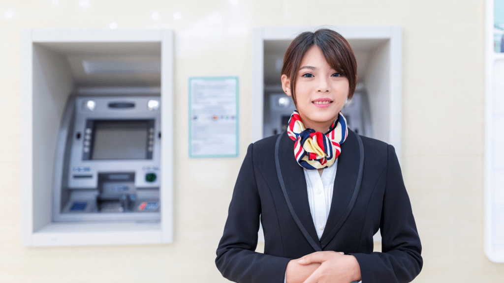 天天數錢數到手軟！銀行櫃員的工作內容是什麼？